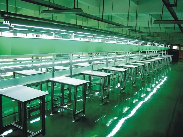 皮帶輸送線(xiàn)運(yùn)行中使用注意哪些事項(xiàng)？